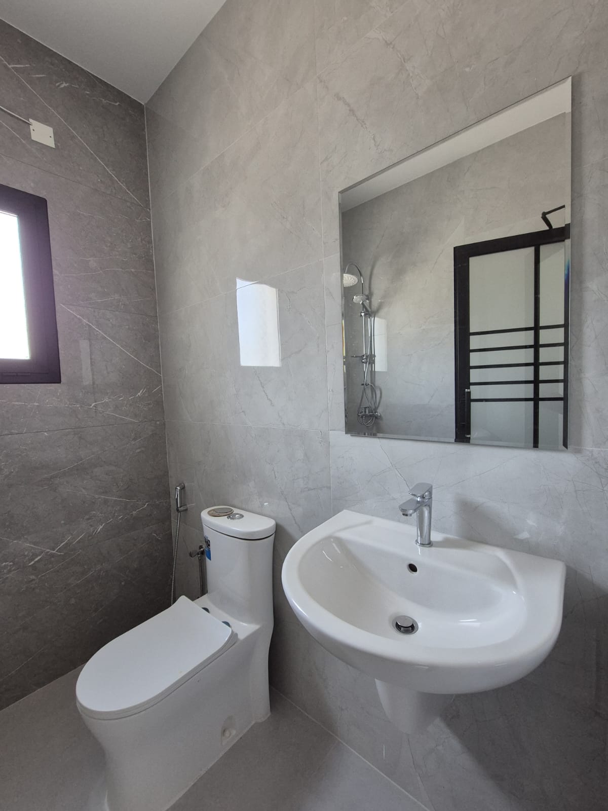 1756204155_WhatsApp Image 2025-08-26 at 1.11.09 PM (2).jpeg